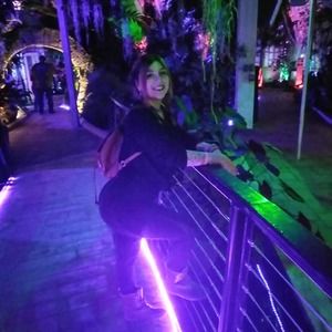 Meet your Posher, Libby